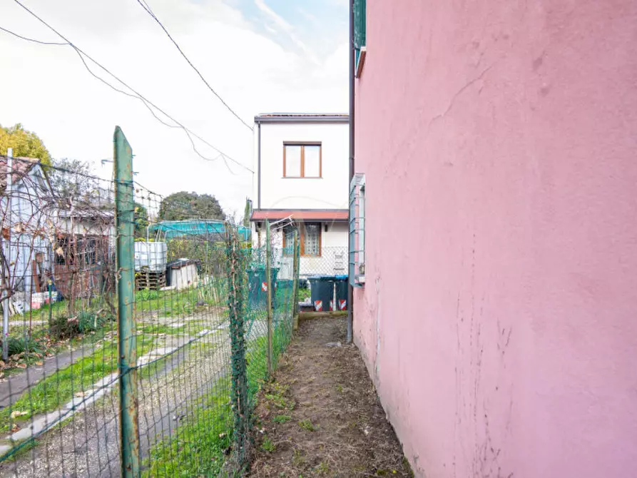Immagine 25 di Casa indipendente in vendita  in Via Mortise 39 a Padova