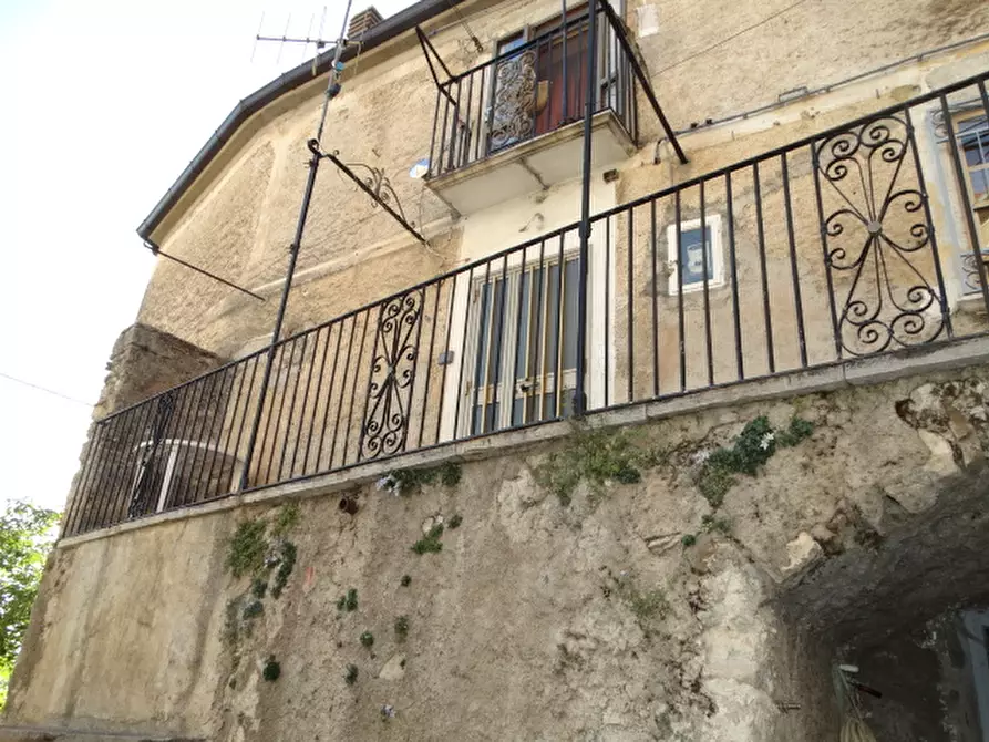 Immagine 4 di Appartamento in vendita  in Vicolo II Roma a Marsicovetere