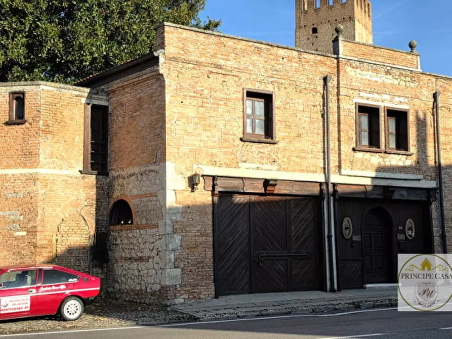 Immagine 1 di Bed & Breakfast in vendita  in Via Circonvallazione a Montagnana