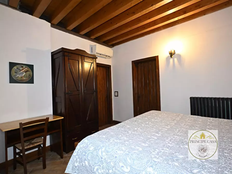 Immagine 16 di Bed & Breakfast in vendita  in Via Circonvallazione a Montagnana