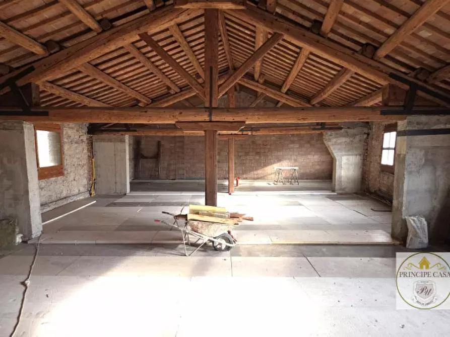 Immagine 18 di Bed & Breakfast in vendita  in Via Circonvallazione a Montagnana