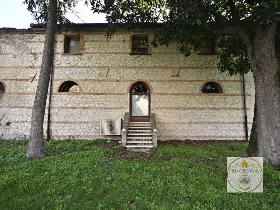 Immagine 21 di Bed & Breakfast in vendita  in Via Circonvallazione a Montagnana