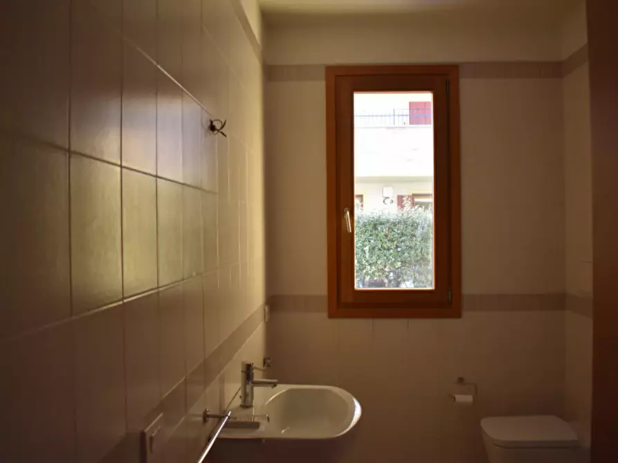 Immagine 14 di Appartamento in vendita  in Via Giacomo Puccini 10 a Albignasego