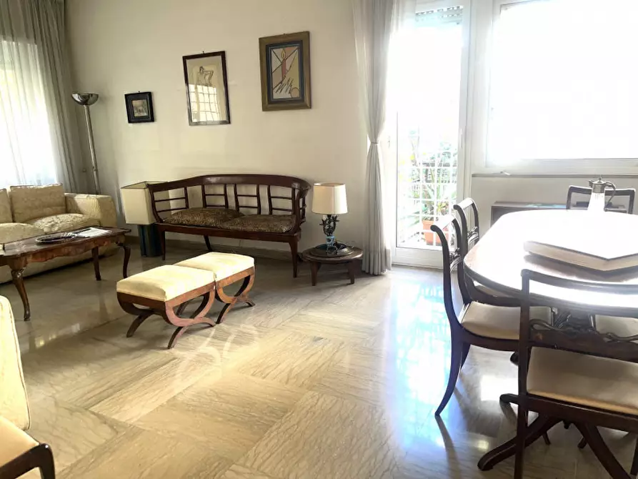 Immagine 4 di Appartamento in vendita  in Via Vincenzo Tangorra a Roma