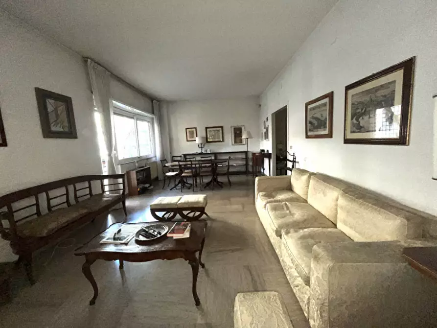 Immagine 11 di Appartamento in vendita  in Via Vincenzo Tangorra a Roma