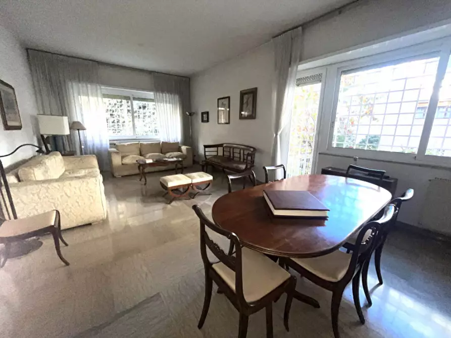 Immagine 16 di Appartamento in vendita  in Via Vincenzo Tangorra a Roma