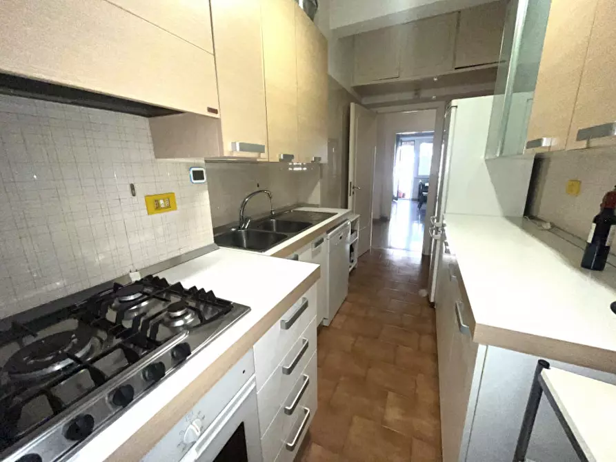 Immagine 26 di Appartamento in vendita  in Via Vincenzo Tangorra a Roma