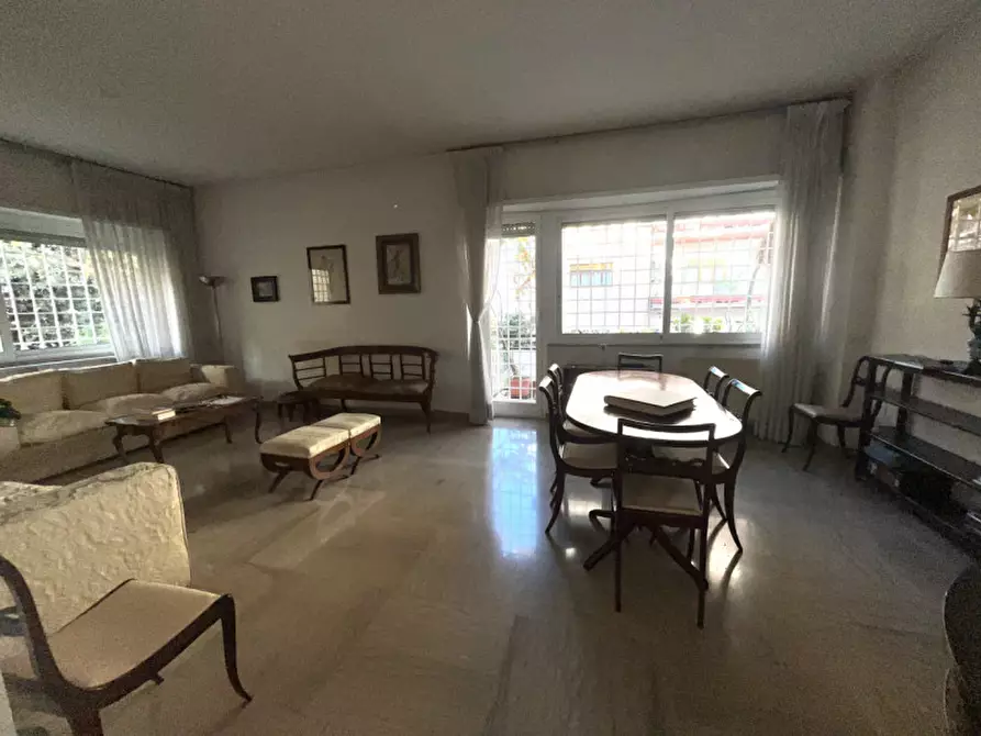 Immagine 38 di Appartamento in vendita  in Via Vincenzo Tangorra a Roma