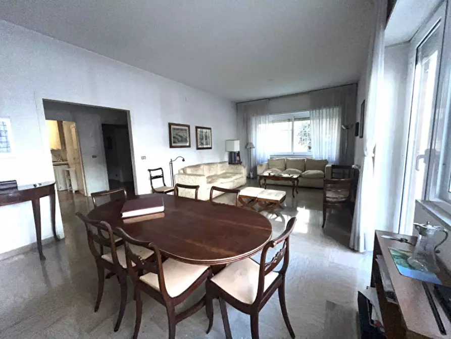 Immagine 38 di Appartamento in vendita  in Via Vincenzo Tangorra a Roma