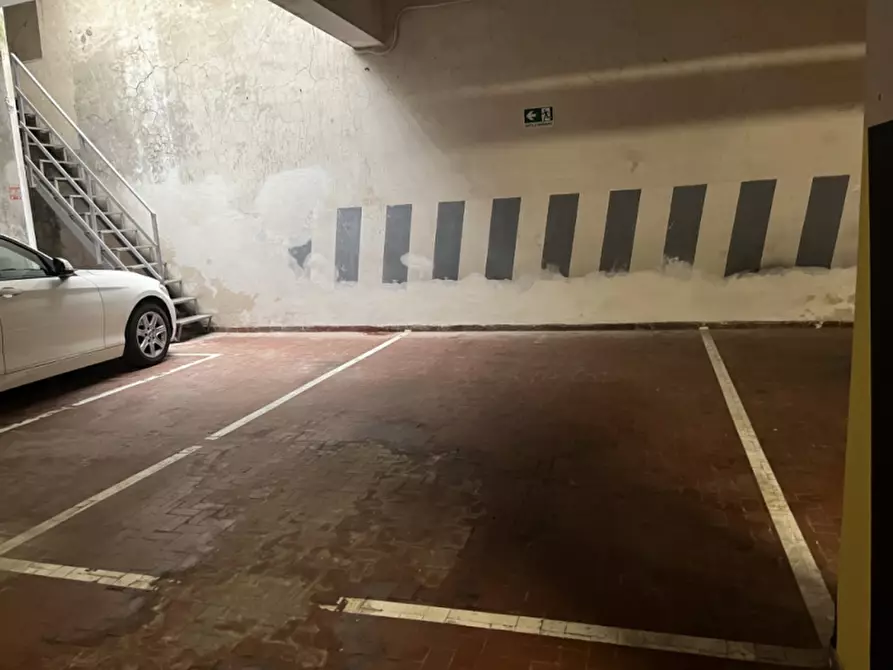 Immagine 40 di Appartamento in vendita  in Via Vincenzo Tangorra a Roma