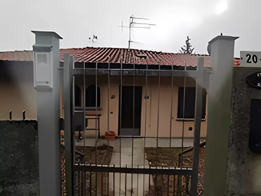 Immagine 4 di Casa indipendente in vendita  in Via Albarotti, 20 a Gandino