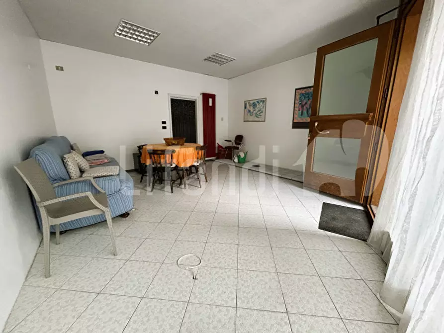 Immagine 8 di Casa quadrifamiliare in vendita  in Via Roma a Borgo D'anaunia