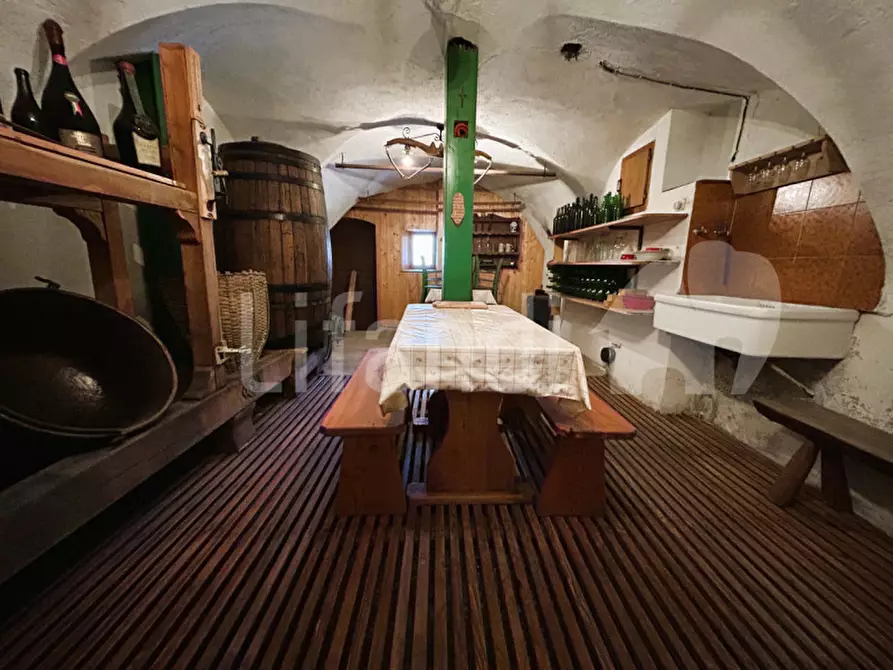 Immagine 18 di Casa quadrifamiliare in vendita  in Via Roma a Borgo D'anaunia