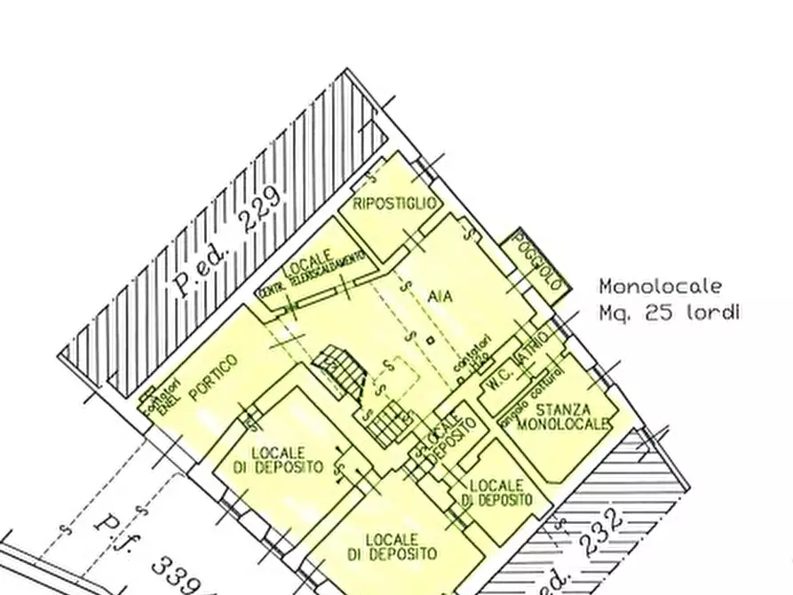 Immagine 26 di Casa quadrifamiliare in vendita  in Via Roma a Borgo D'anaunia