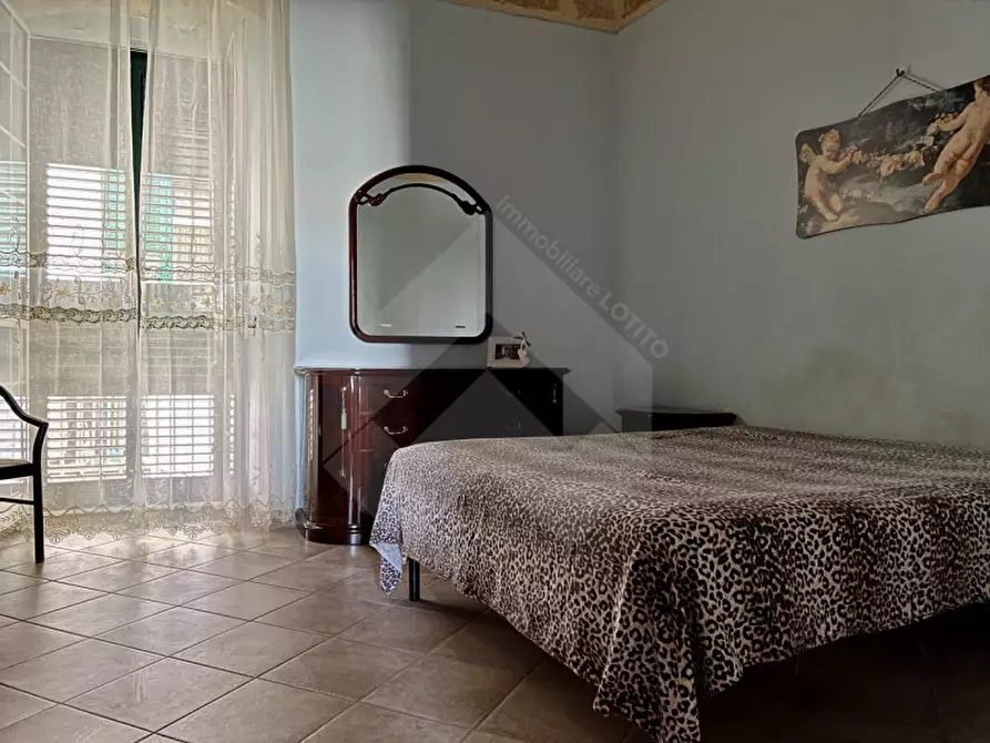 Immagine 8 di Casa indipendente in vendita  a Andria