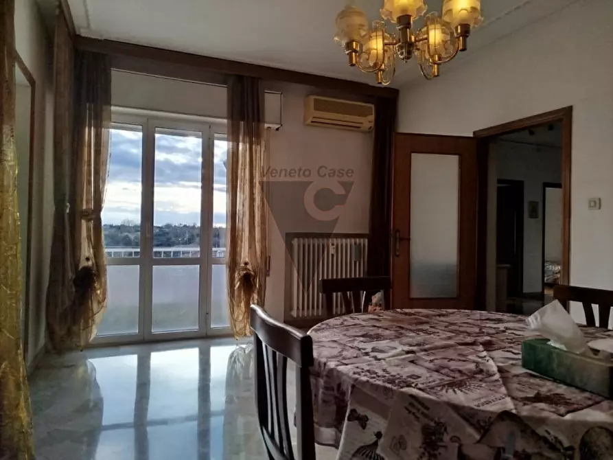 Immagine 2 di Appartamento in vendita  in Via Castellana a Venezia