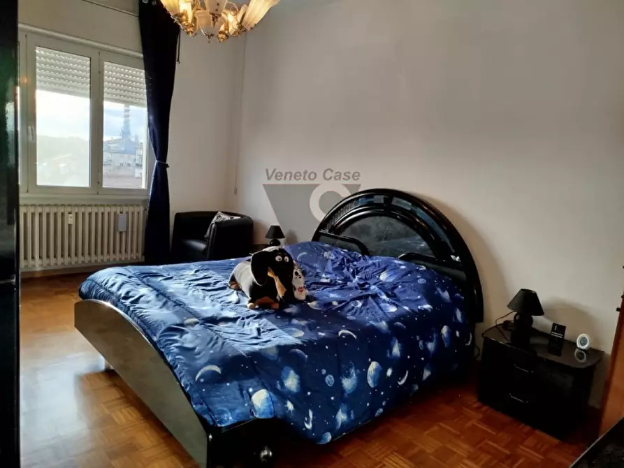 Immagine 17 di Appartamento in vendita  in Via Castellana a Venezia