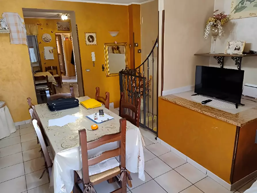 Immagine 10 di Casa indipendente in vendita  in VIA AQUILA N. 122 a Celano