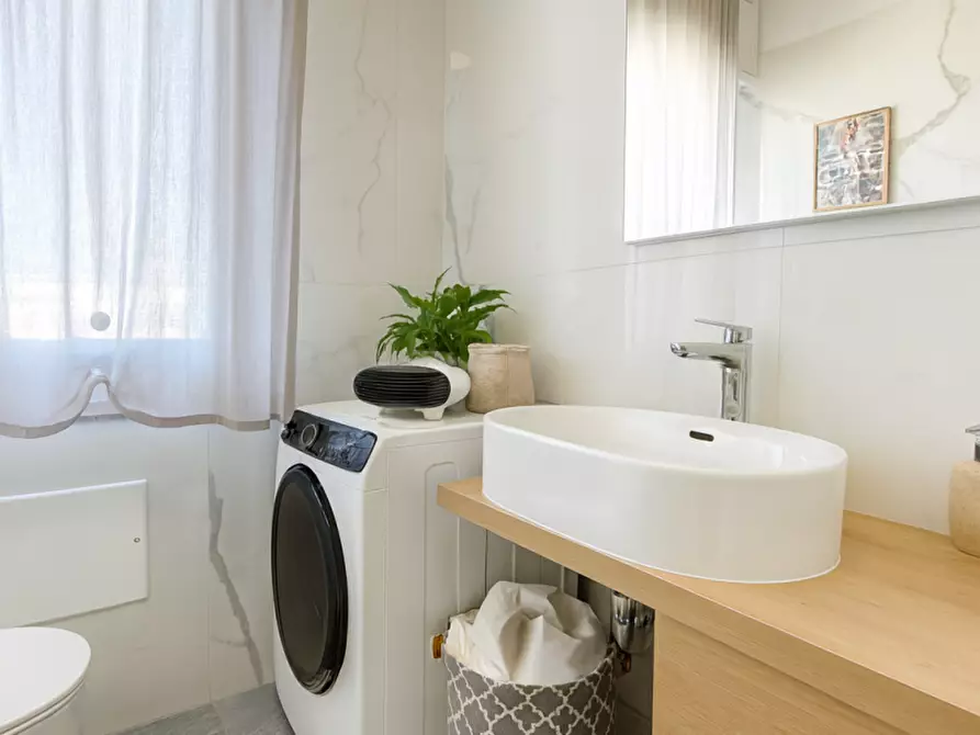 Immagine 7 di Appartamento in vendita  in Via Bragni a Cadoneghe