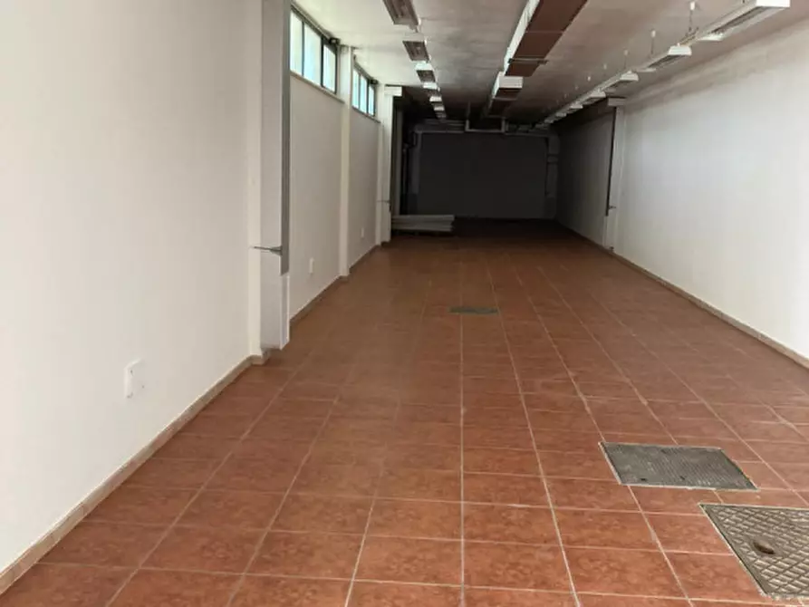 Immagine 6 di Magazzino in affitto  in Contrada Carlo di Noi Inferiore a Francavilla Fontana