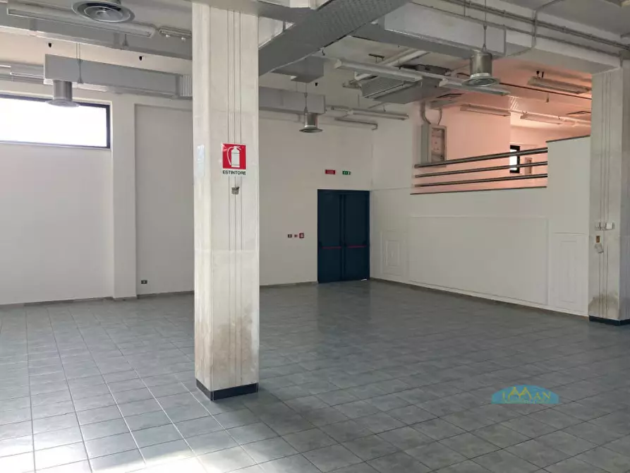 Immagine 14 di Magazzino in affitto  in Contrada Carlo di Noi Inferiore a Francavilla Fontana