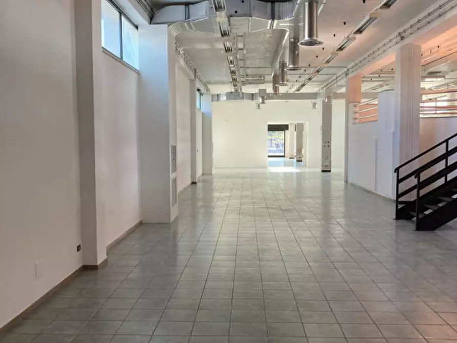 Immagine 17 di Magazzino in affitto  in Contrada Carlo di Noi Inferiore a Francavilla Fontana