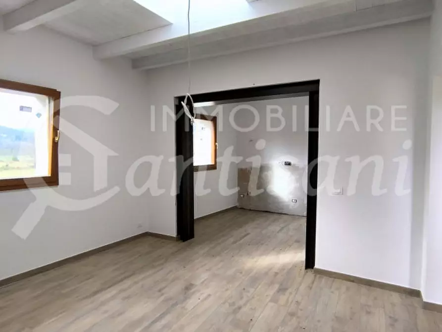 Immagine 9 di Appartamento in vendita  in Mattagnano a Vicchio