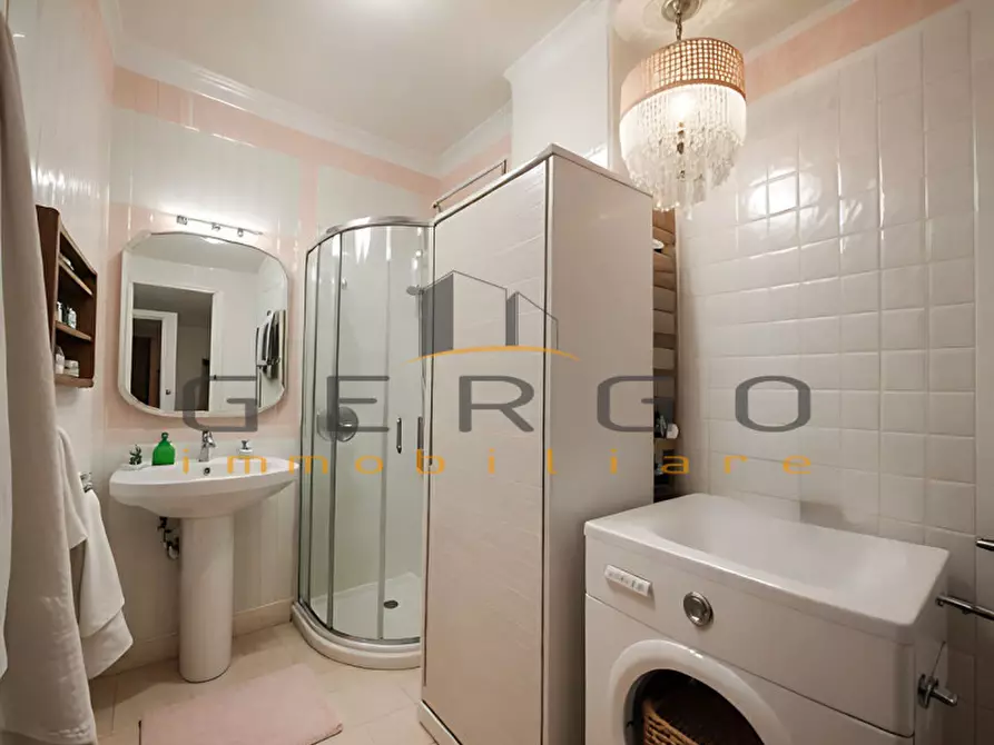 Immagine 6 di Appartamento in vendita  in via Montecchia a Selvazzano Dentro