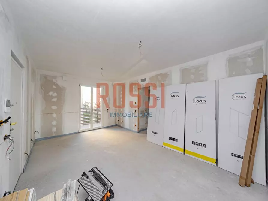 Immagine 3 di Appartamento in vendita  in VIA PACINOTTI a Monza