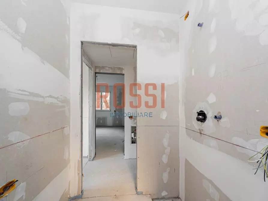 Immagine 19 di Appartamento in vendita  in VIA PACINOTTI a Monza