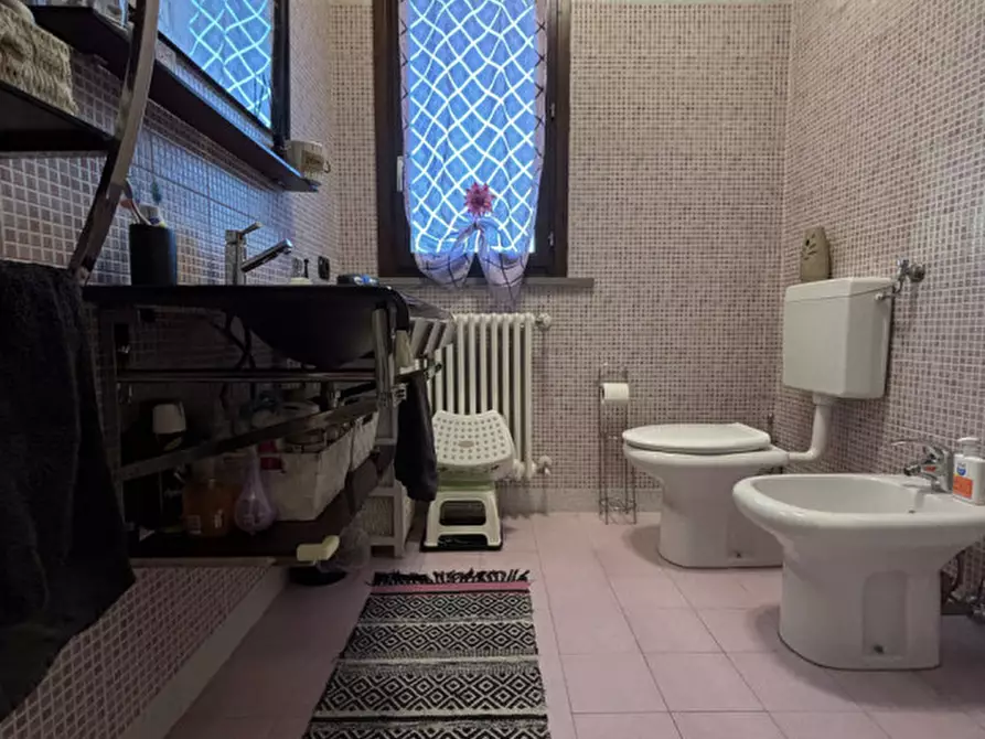 Immagine 30 di Appartamento in vendita  in Strada borgazzo, 50 a Sissa Trecasali