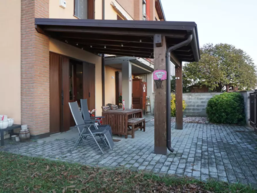 Immagine 39 di Appartamento in vendita  in Strada borgazzo, 50 a Sissa Trecasali