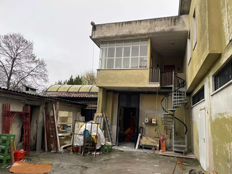 Immagine 1 di Appartamento in vendita  in viale repubblica a Mazzano