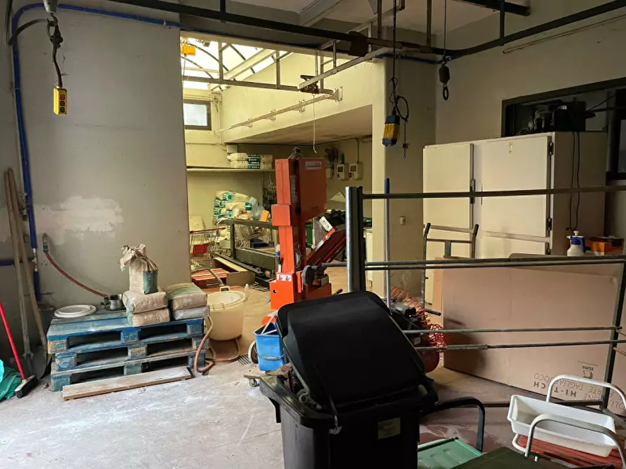 Immagine 7 di Rustico / casale in vendita  in viale repubblica a Mazzano