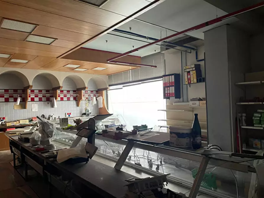 Immagine 1 di Negozio in vendita  in via della repubblica a Mazzano