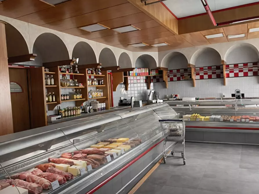 Immagine 1 di Negozio in vendita  in via della repubblica a Mazzano