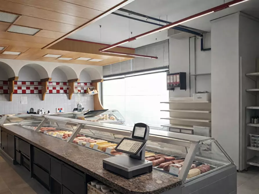 Immagine 3 di Negozio in vendita  in via della repubblica a Mazzano