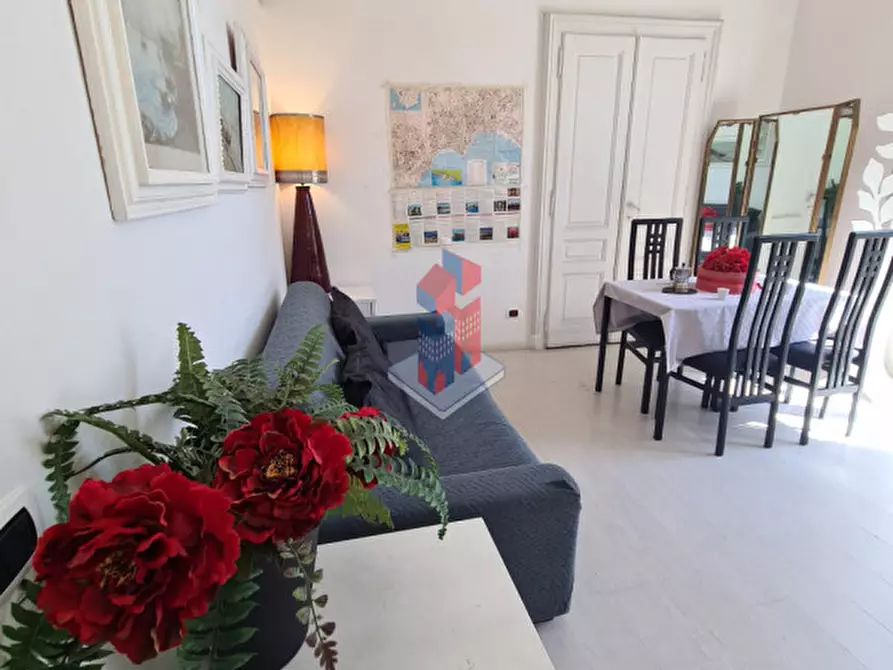 Immagine 8 di Appartamento in vendita  in CORSO UMBERTO- METRO' a Napoli