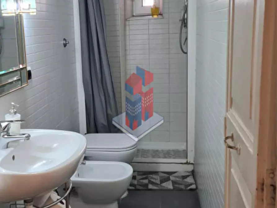 Immagine 21 di Appartamento in vendita  in CORSO UMBERTO- METRO' a Napoli