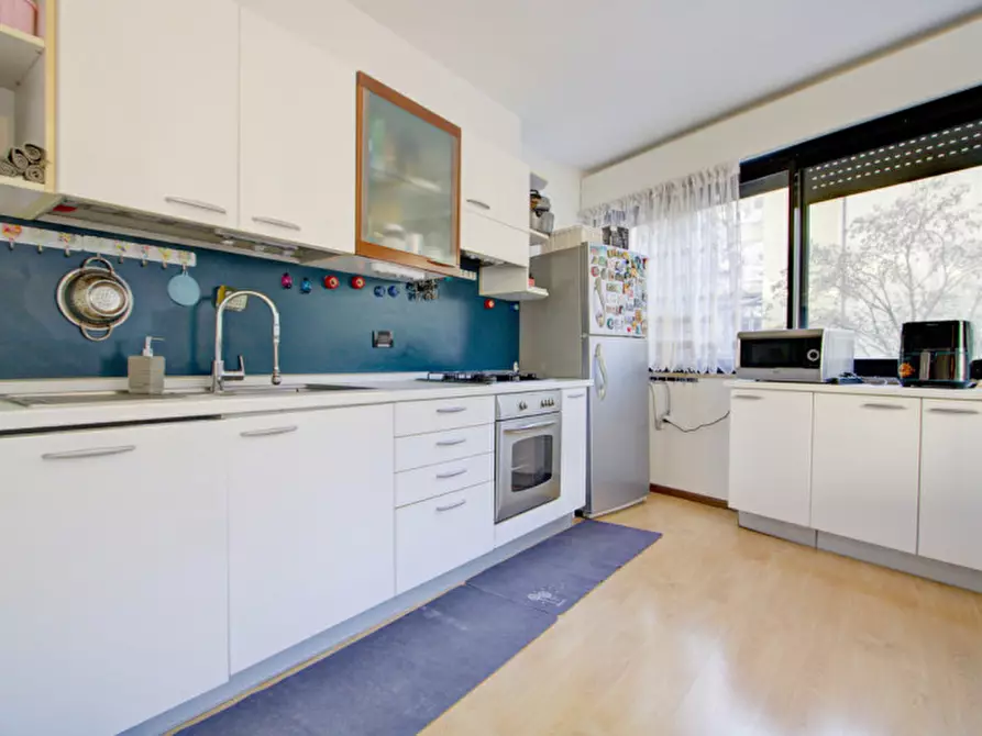 Immagine 4 di Appartamento in vendita  in Via Fratelli Perini a Trento