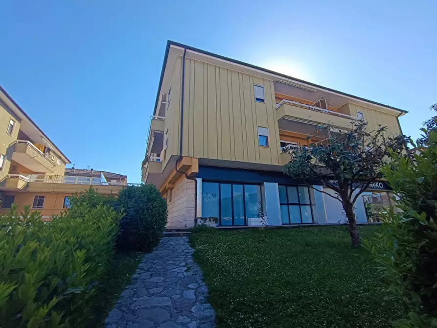 Immagine 1 di Appartamento in vendita  in Via Angelo Sacchetti Sassetti, 41 a Rieti