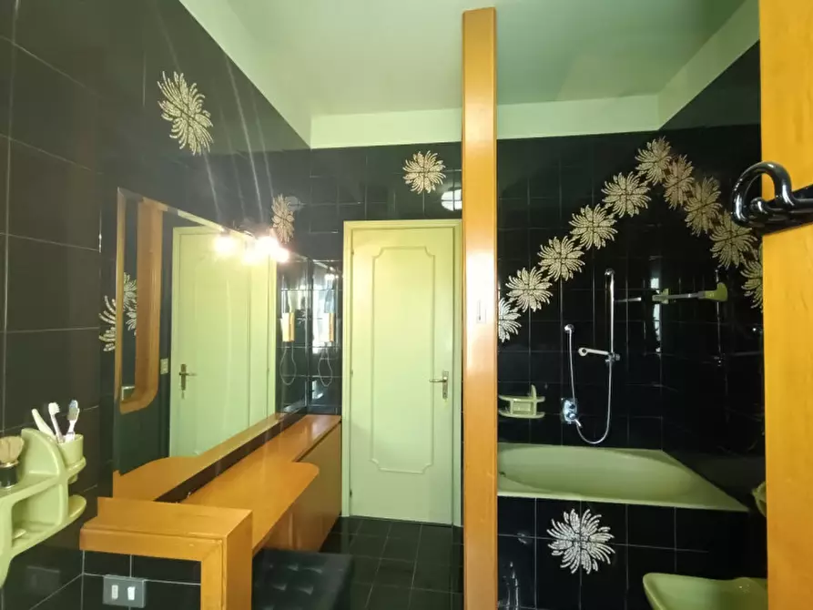 Immagine 46 di Appartamento in vendita  in Via Angelo Sacchetti Sassetti, 41 a Rieti