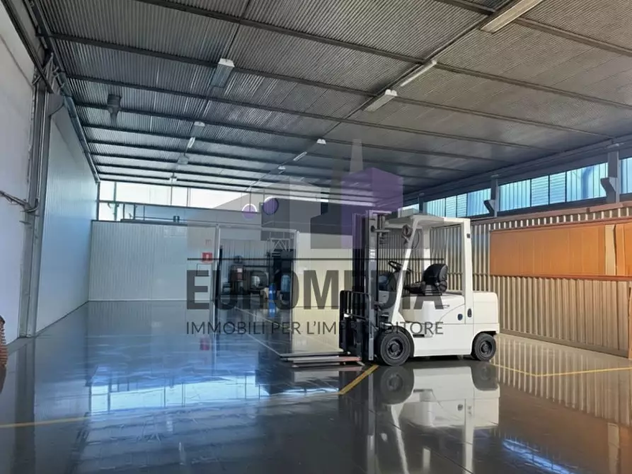 Immagine 2 di Capannone industriale in affitto  in via Pacinotti a Brendola