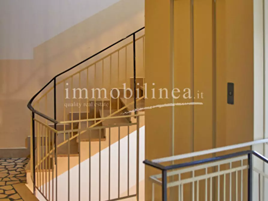 Immagine 27 di Appartamento in vendita  in VIA SAN GIOVANNI n. 7 Piano 1 a Garda