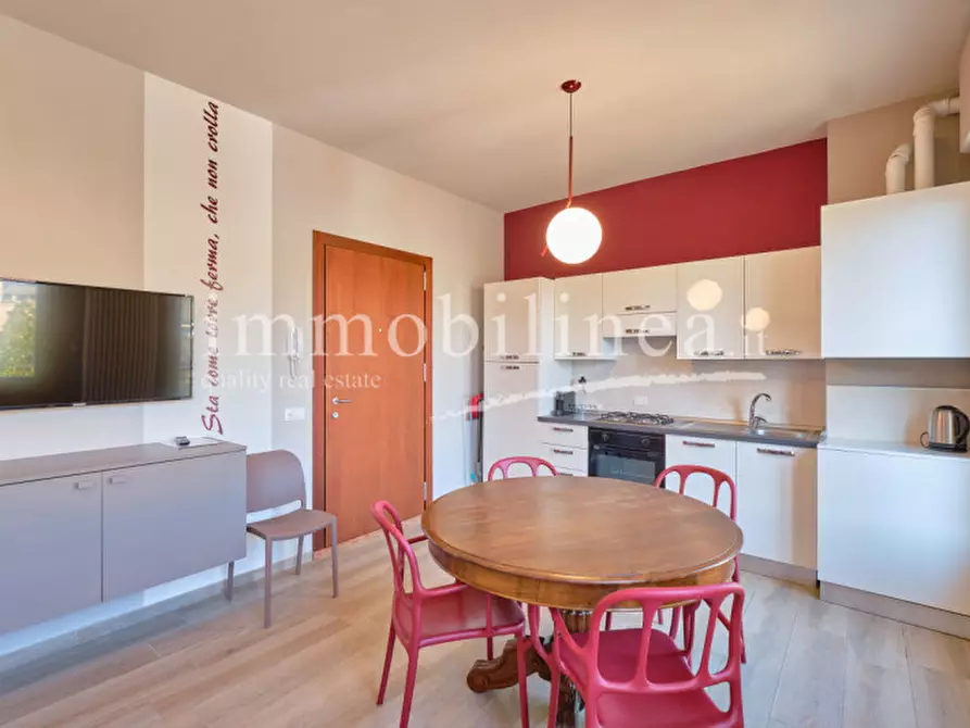 Immagine 3 di Appartamento in vendita  in VIA SAN GIOVANNI n. 7 Piano 2 a Garda