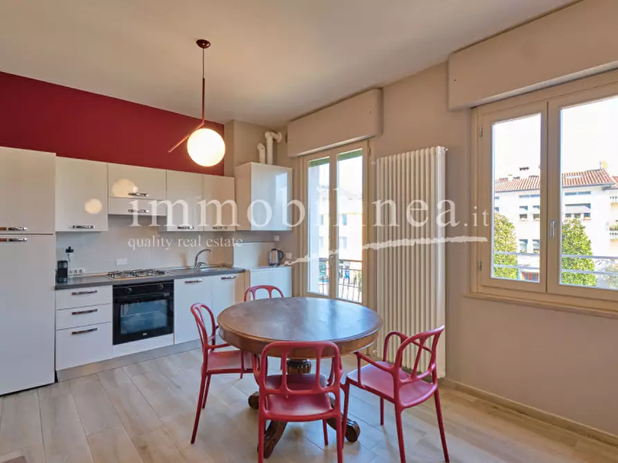 Immagine 5 di Appartamento in vendita  in VIA SAN GIOVANNI n. 7 Piano 2 a Garda