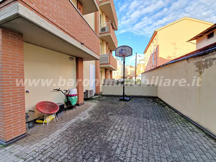 Immagine 5 di Appartamento in vendita  in Via Cesare Chiarini, 2 a Anzola Dell'emilia