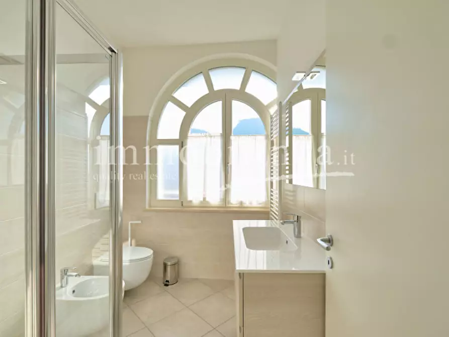 Immagine 21 di Appartamento in vendita  in VIA ANTICHE MURA n. SNC Piano 3 a Garda