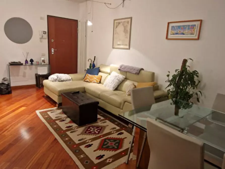 Immagine 14 di Appartamento in affitto  a Vicenza