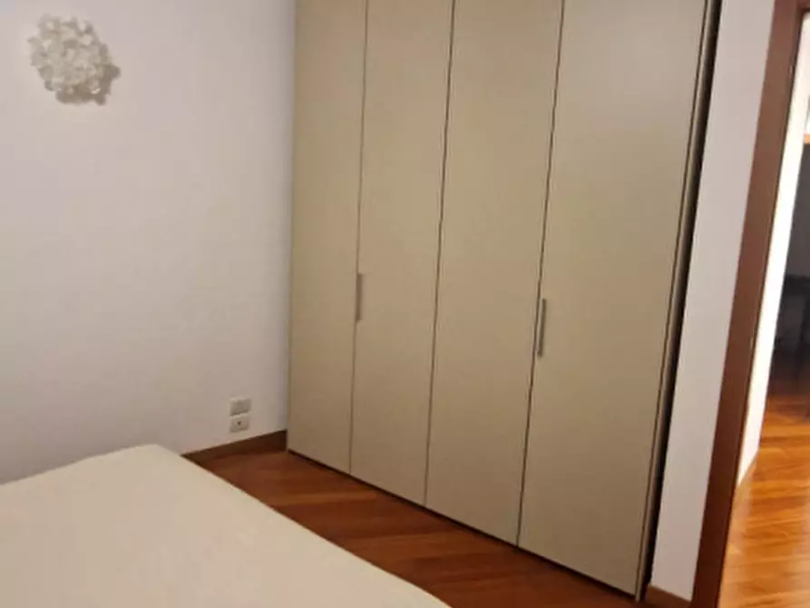 Immagine 32 di Appartamento in affitto  a Vicenza